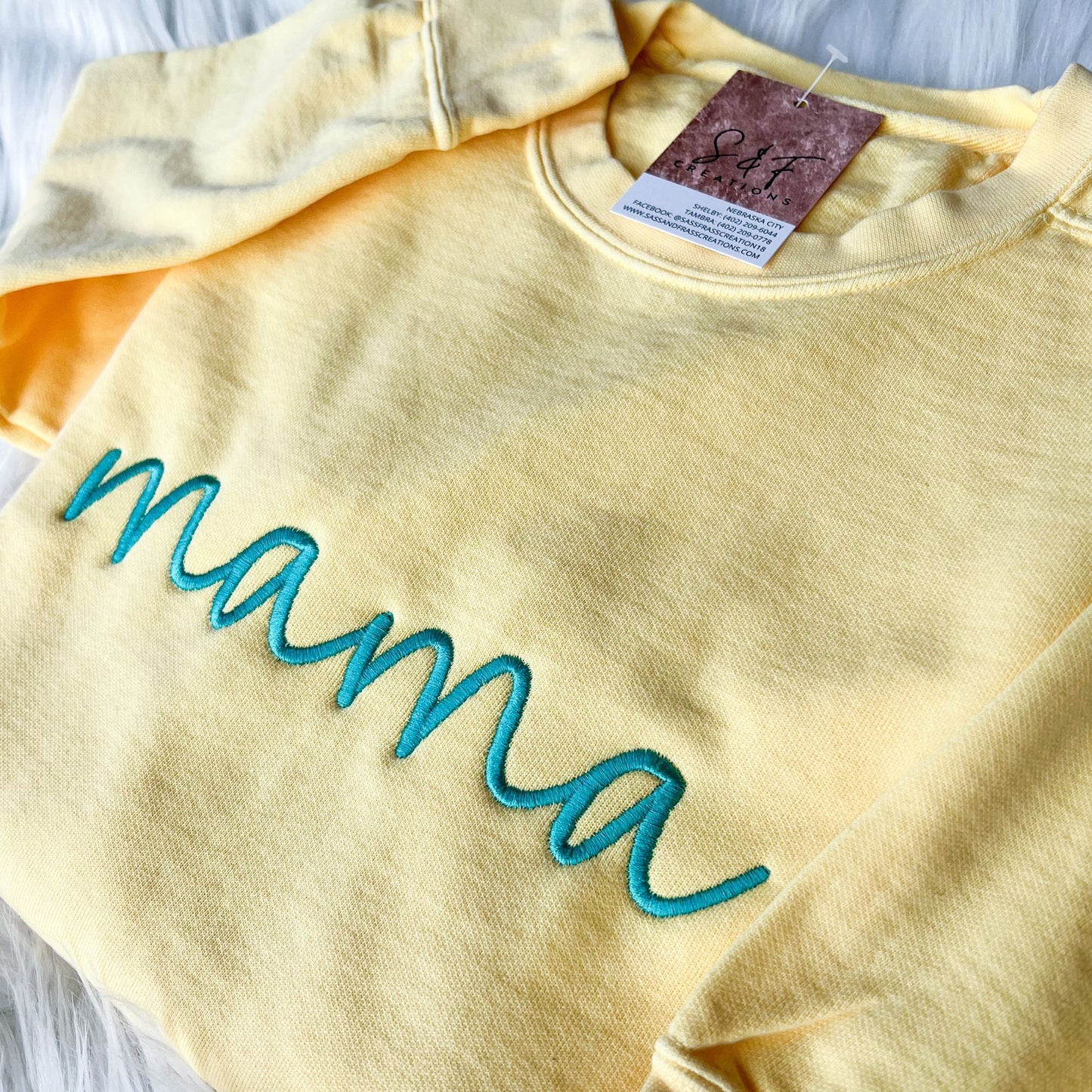 mama Cursive embroidery - Butter Crew